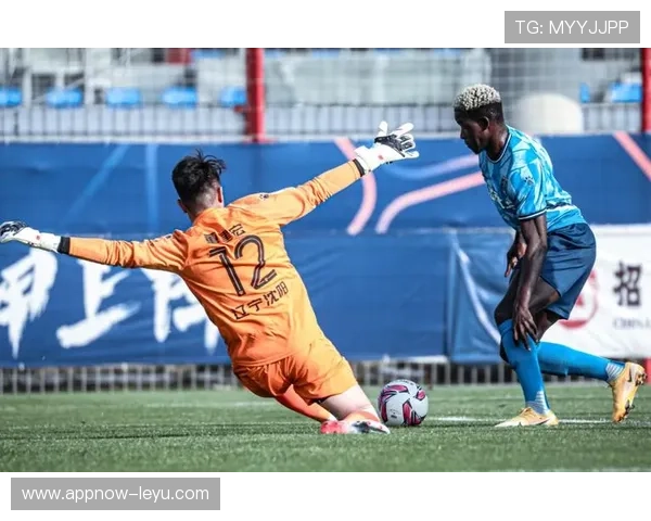 莱比锡红牛队内竞争加剧，多位置迎来激烈争夺